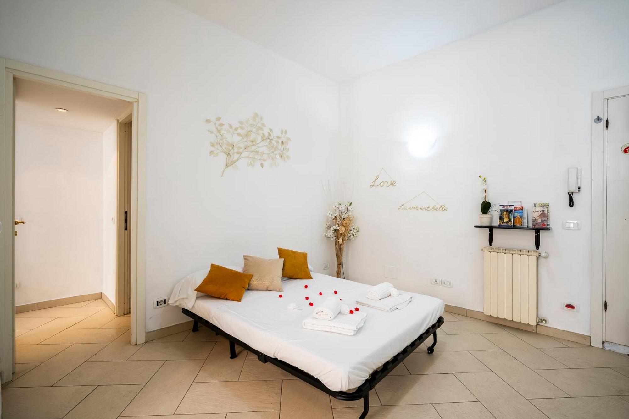 Chic House In Centro Storico Apartment Florence Exterior photo